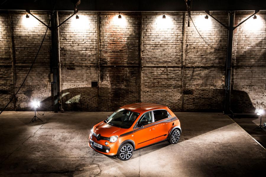  Renault Twingo GT 2016 года  (фото 10 из 49)